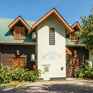 maison-soleil.maheislandhotels.com/